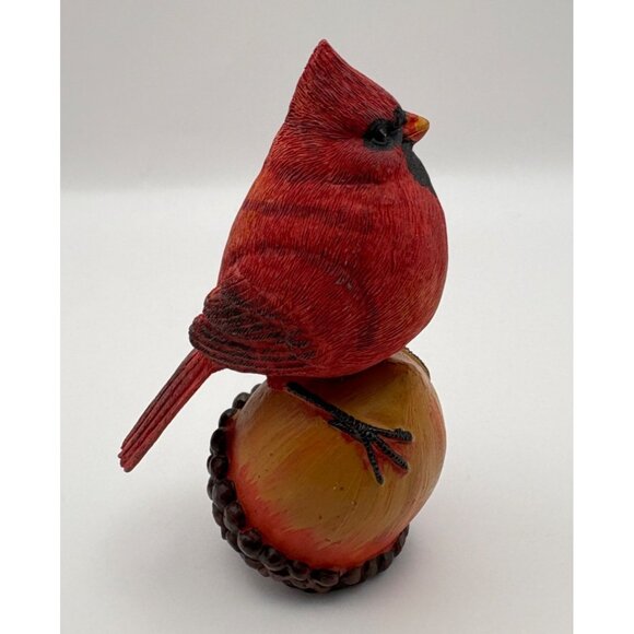 Cardinal Bird Perched on Acorn Winter Figurine Nature Rustic Christmas Decor - Picture 5 of 9